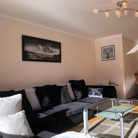 Apartament Plein Coeur De Montana Avec Parking Au Pied Du Ski-Lift! Crans-Montana Zewnętrze zdjęcie