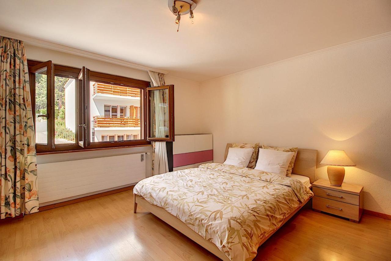 Apartament Plein Coeur De Montana Avec Parking Au Pied Du Ski-Lift! Crans-Montana Zewnętrze zdjęcie