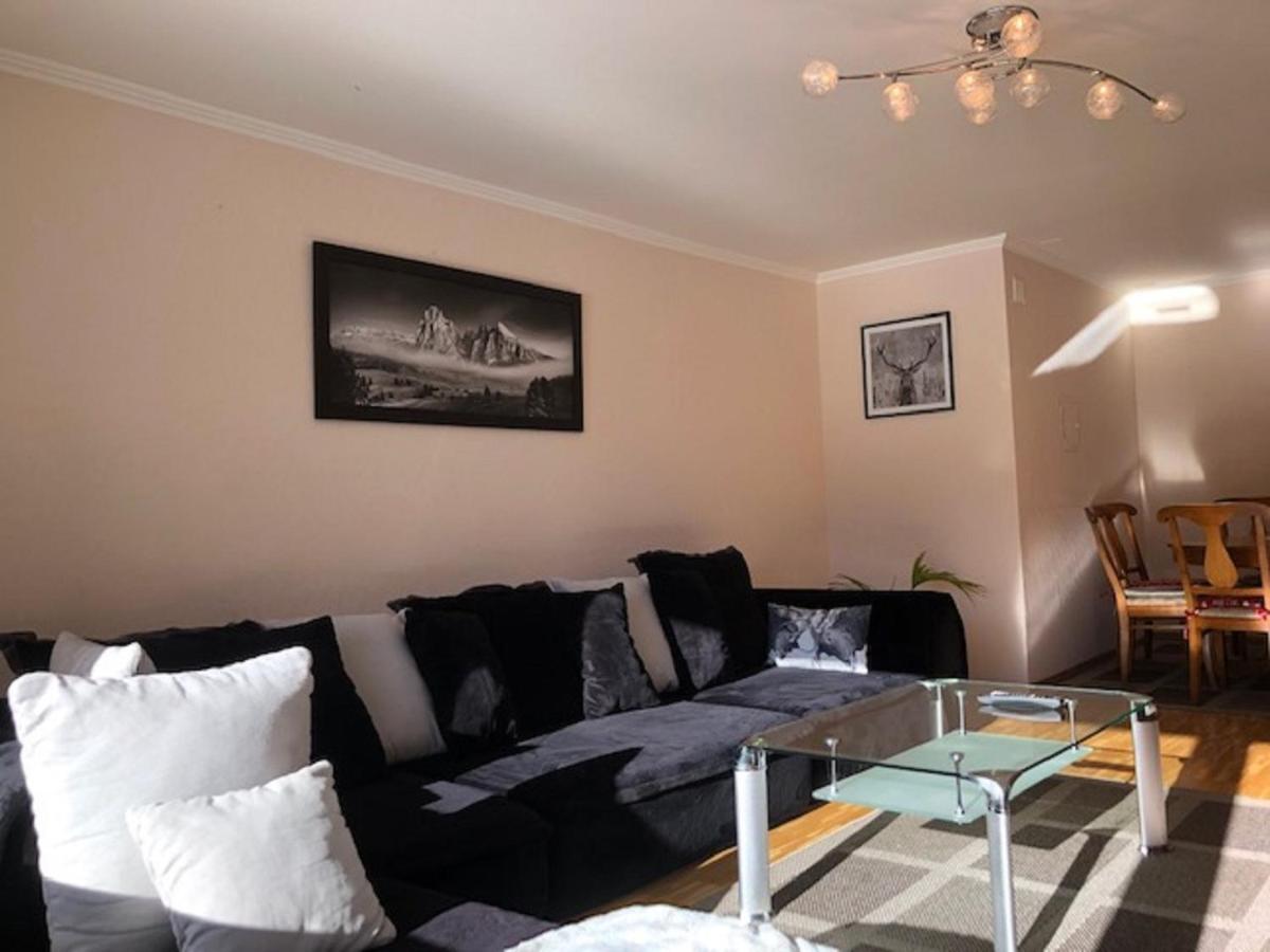 Apartament Plein Coeur De Montana Avec Parking Au Pied Du Ski-Lift! Crans-Montana Zewnętrze zdjęcie